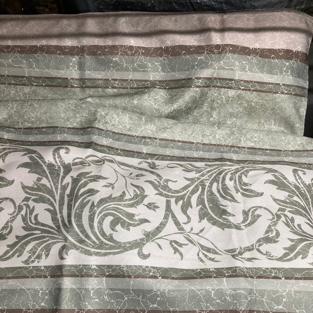 Reversible Shower Curtain